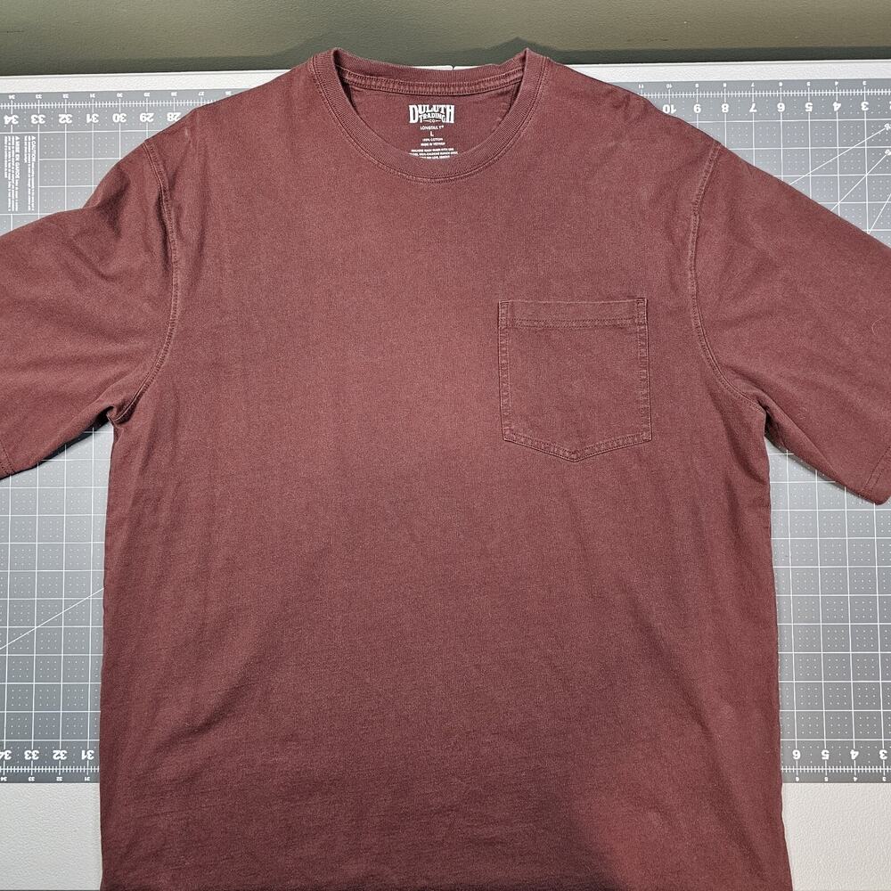Duluth Trading Tshirt Mens Large Pocket Longtail T Burgundy Relaxed Fit Work